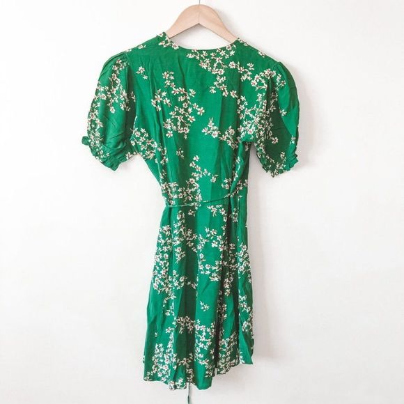 Adorable Faithfull The Brand Puff Sleeve Green Wrap Dress - Picture 8 of 8